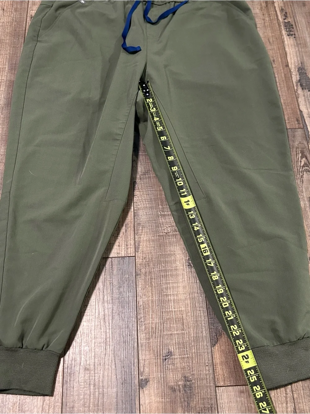 FIGS Scrub Set Mens L Top XXL Short Bottom Tansen Jogger Medical Uniform‎ Green